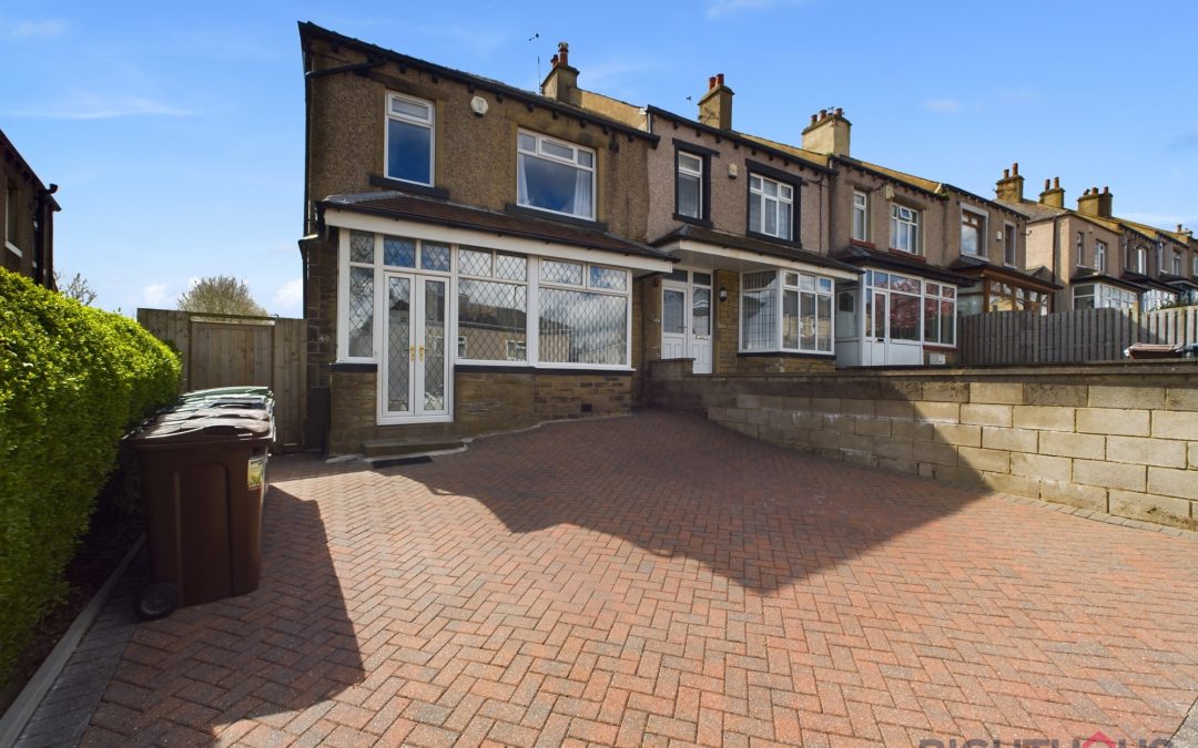 Briarwood Drive, Bradford, BD6