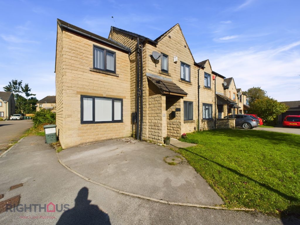 Flaxen Court, Bradford, BD6